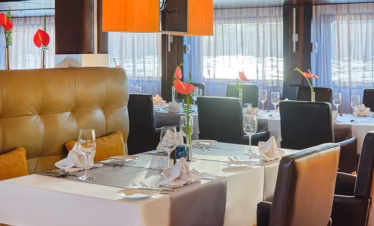 Oberoi Zahra Nile Cruise Restaurant