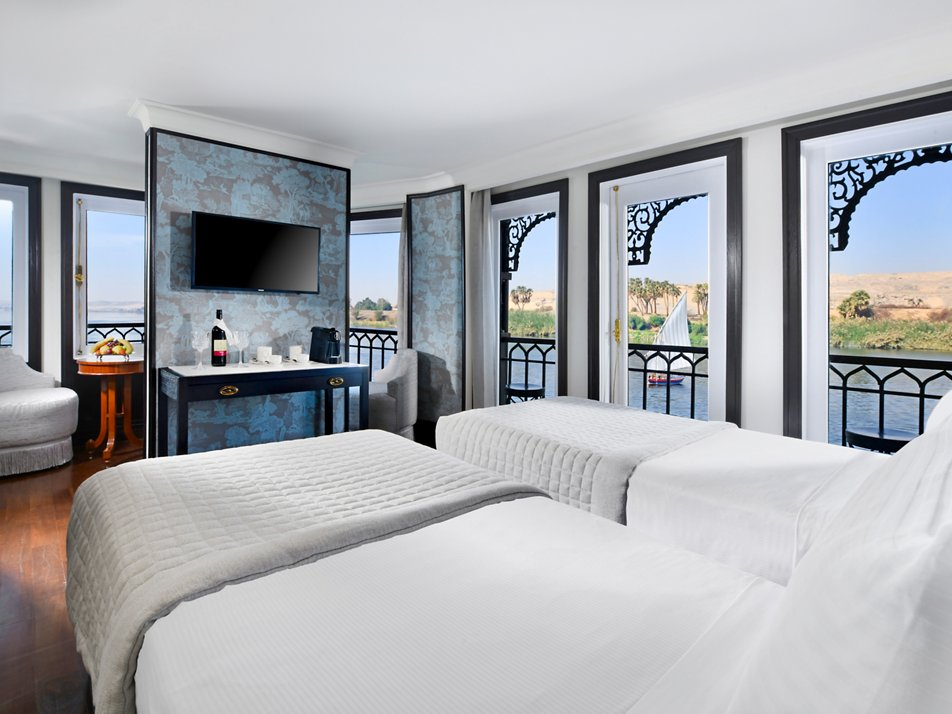 Movenpick SS Misr Nile Cruise Panorama Suite