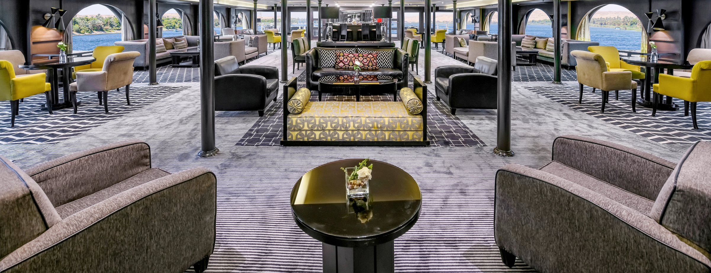 Movenpick Sunray Nile Cruise Lounge Bar