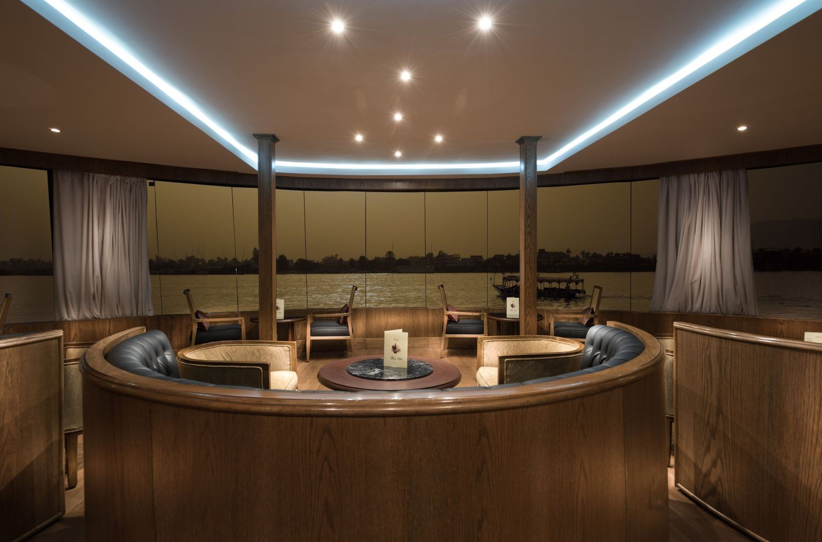 Steigenberger Royale Nile Cruise Lounge Bar