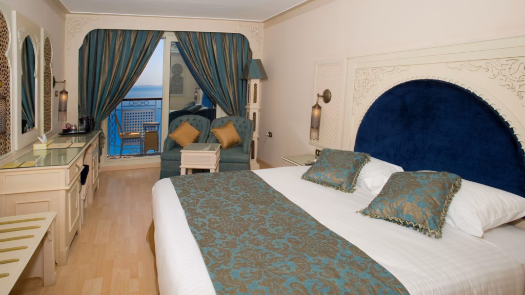 African Dreams Lake Cruise Cabin
