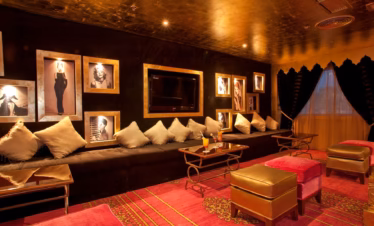 African Dreams Lake Cruise Lounge