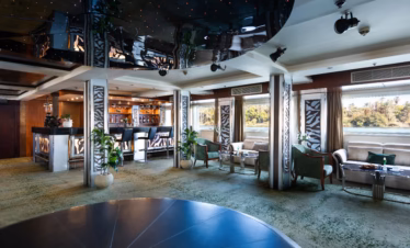 Esmeralda Nile Cruise Lounge Bar