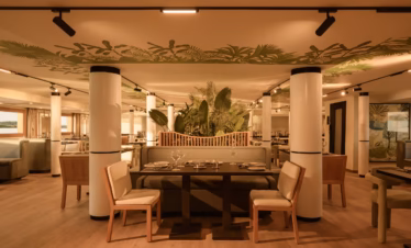 Le Fayan Suites Nile Cruise Restaurant