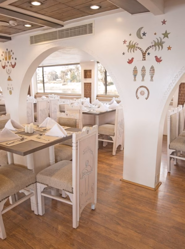 MS Mahrousa Nile Cruise Restaurant