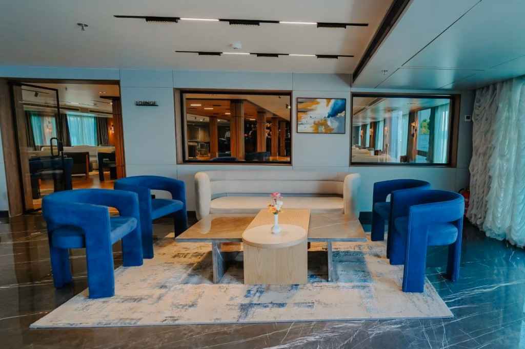 Miriam Nile Cruise Lobby