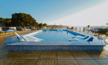 Miriam Nile Cruise Swimming Pool