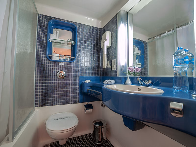 Sonesta Nile Goddess Nile Cruise Cabin Bathroom